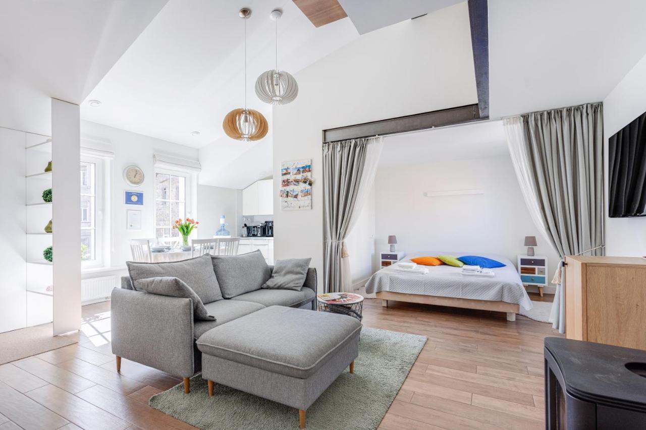 3 Bedroom Apartment 24H Self Check In, Free Parking, Ac, Fireplace Vilnius Bagian luar foto