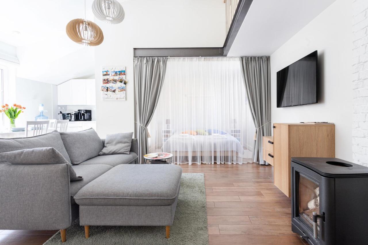 3 Bedroom Apartment 24H Self Check In, Free Parking, Ac, Fireplace Vilnius Bagian luar foto